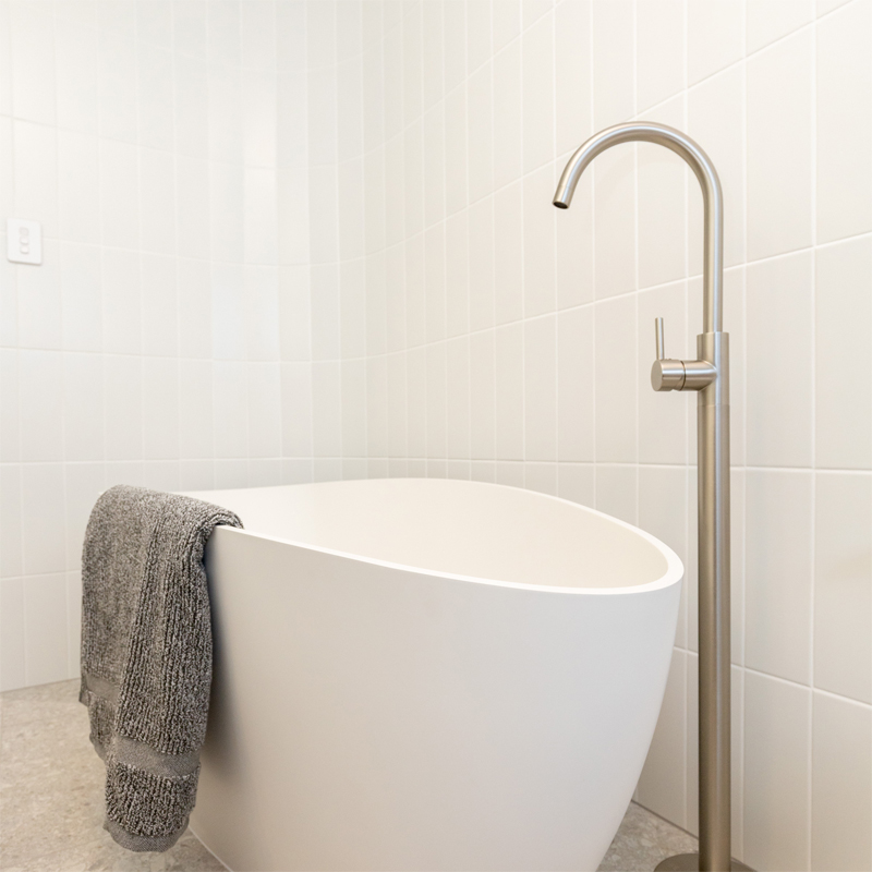 Brushed Nickel Freestanding Tap with Handheld Shower - Image 4