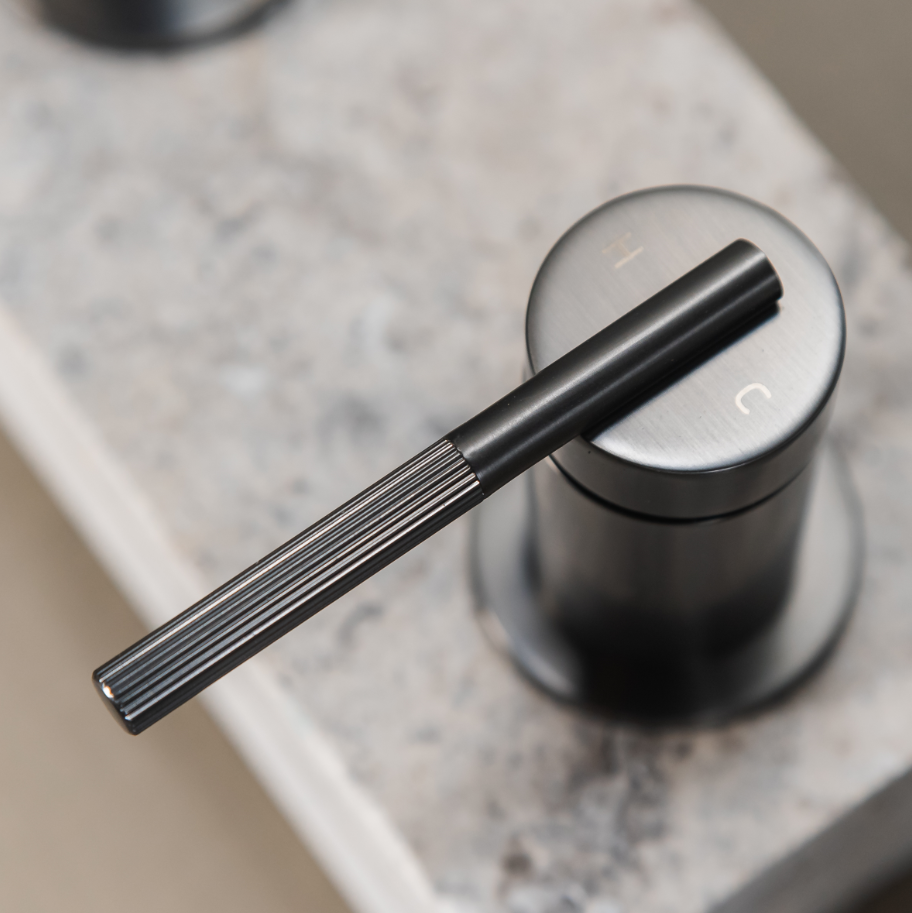 CADDENCE - Brushed Gunmetal Basin Mixer - Image 6