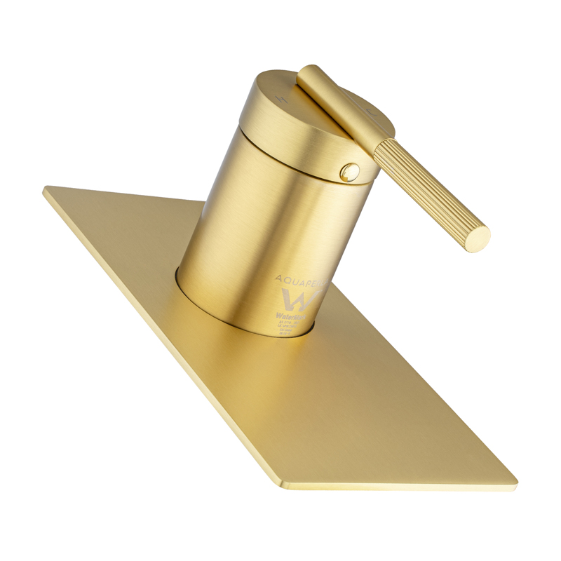 CADDENCE Series Brushed Brass Wall Mixer - Image 3